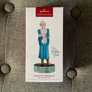 The Golden Girls “Dorothy” 2023 Hallmark Keepsake Ornament